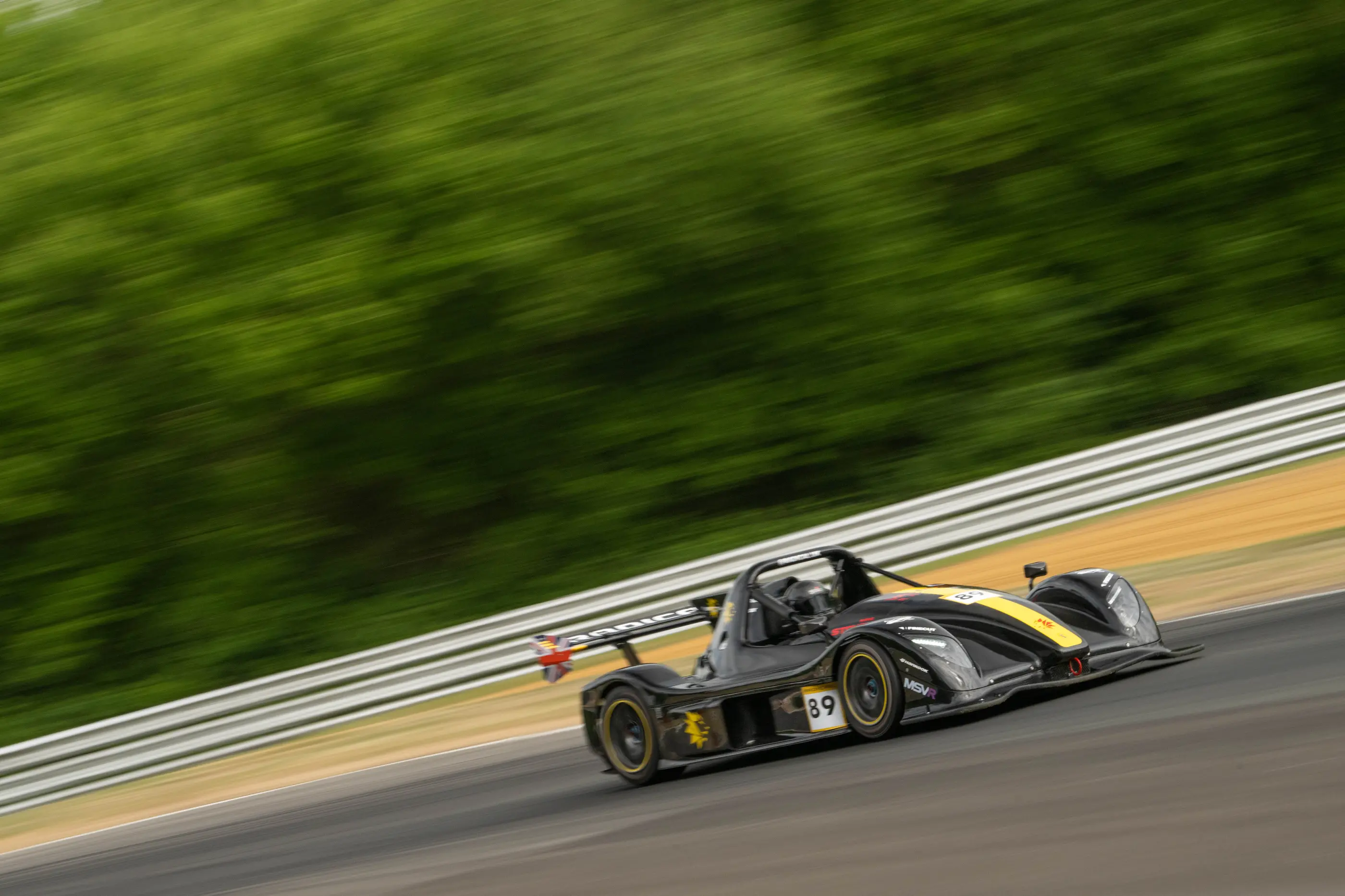 FINE CUT RADICAL CUP UK - ROUND 2 BRANDS HATCH RACE REPORT