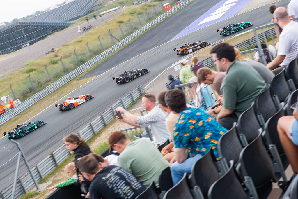 THREE DIFFERENT WINNERS AS RADICAL GO DUTCH