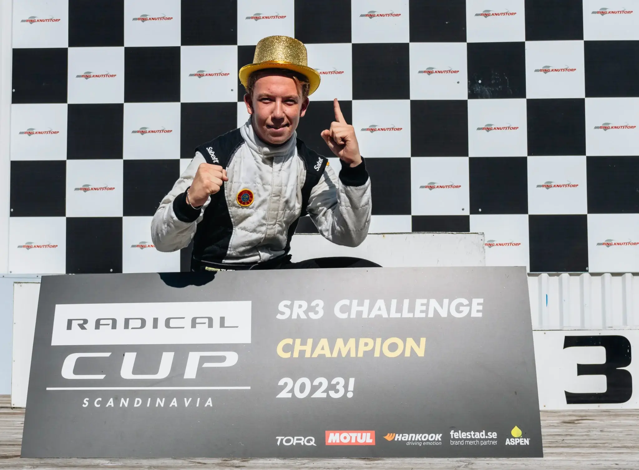 INTERVIEW WITH PHILIP VICTORSSON