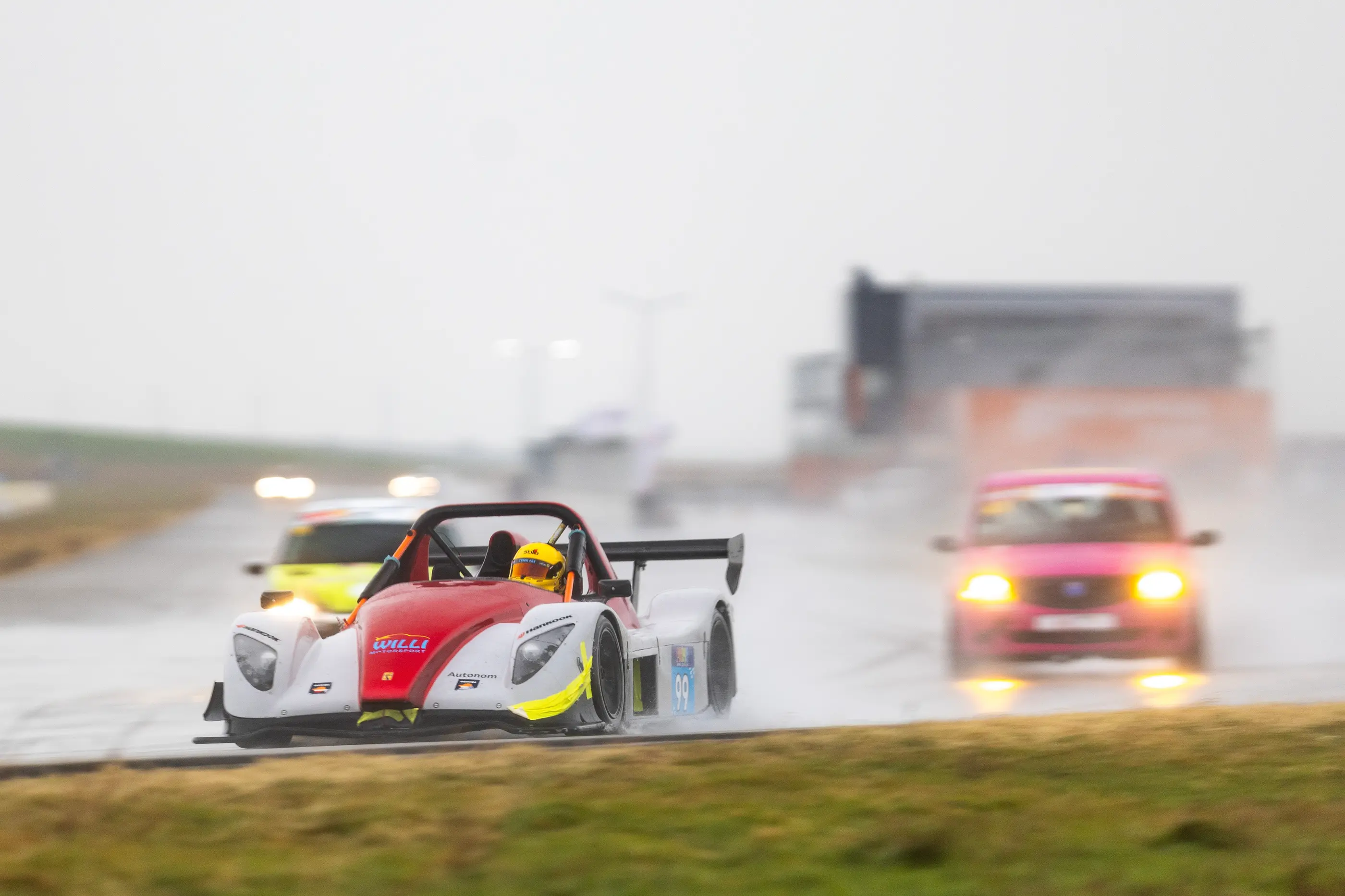 Radical Triumphs in Romanian Endurance Cup Finale