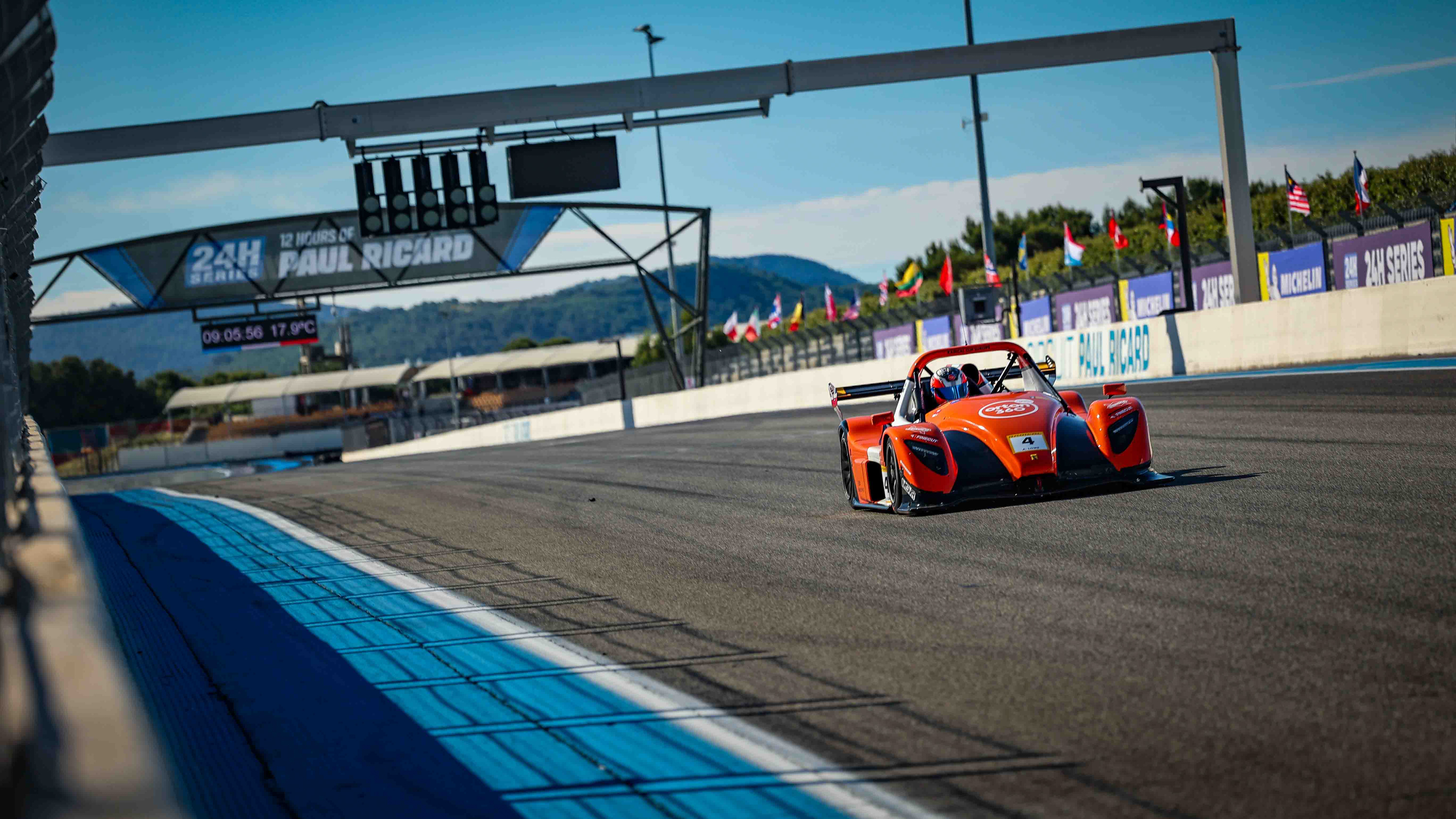 Radical Cup Europe: Littlewood dominates and Andy Lowe takes a popular win at Paul Ricard