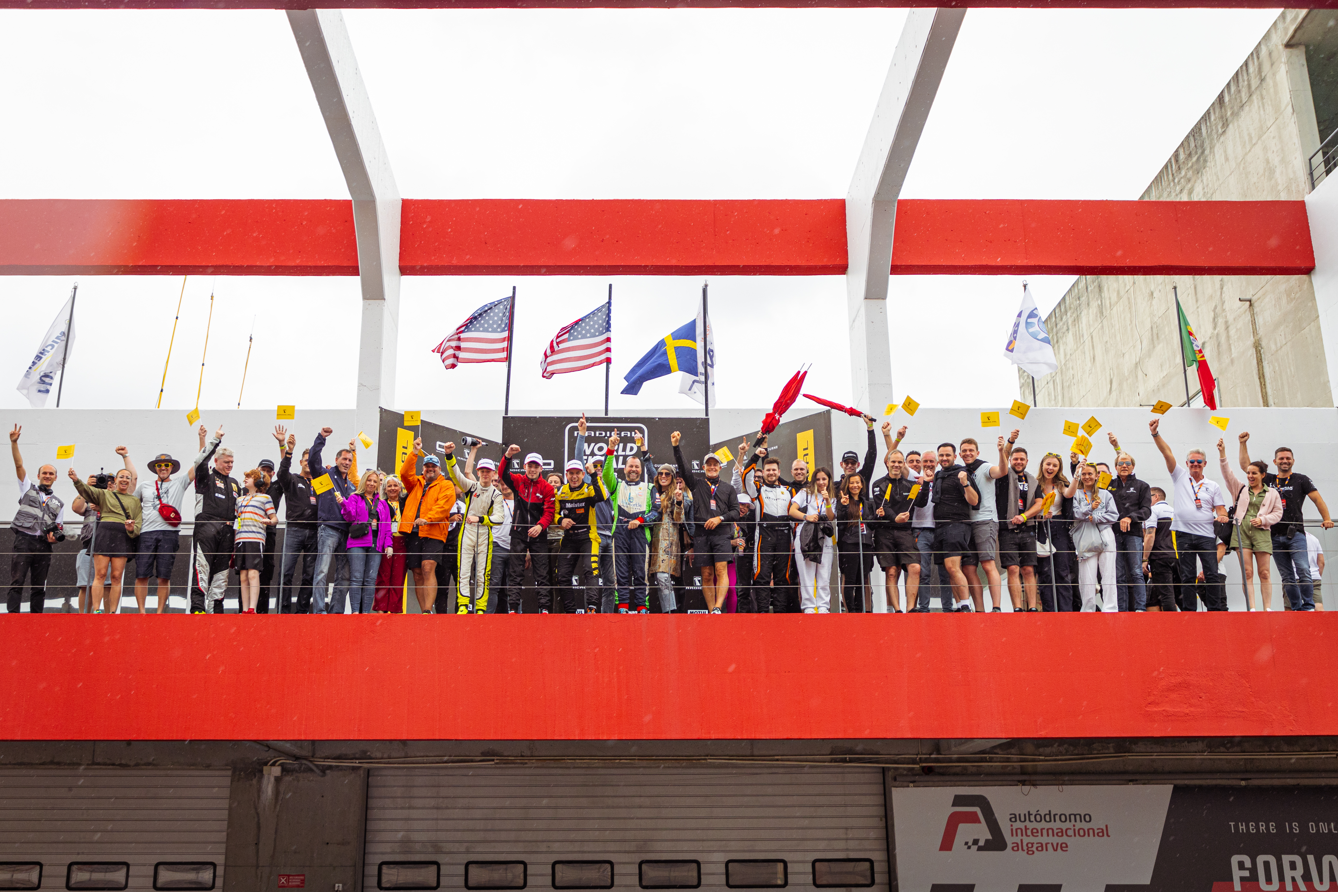 Multiple Champions Head to VIR for Radical World Finals